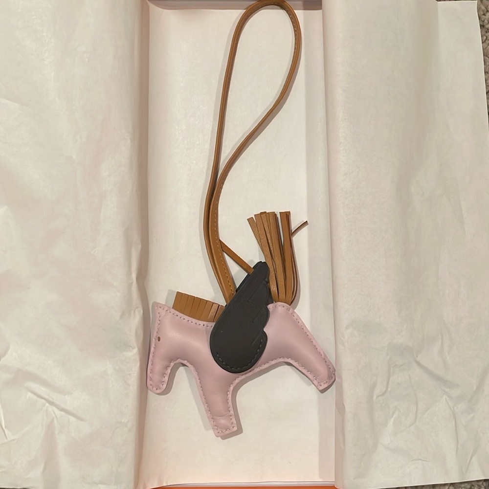 Hermes Pegasus PM